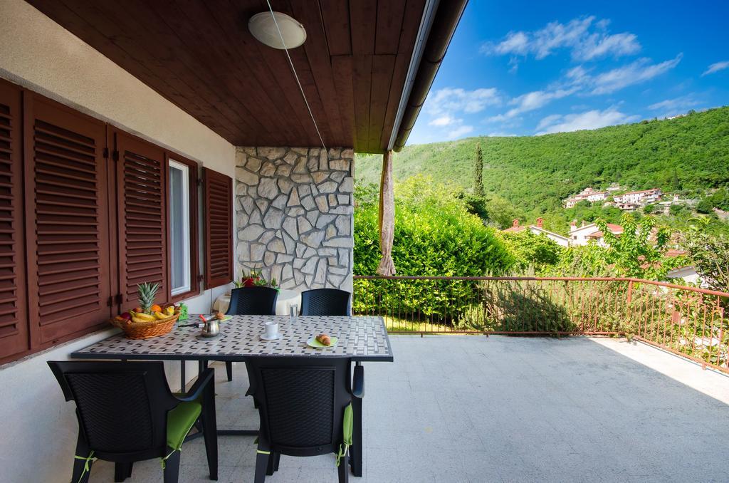 Villa House Mirella Mošćenička Draga Exterior foto